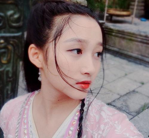 大话娱乐吃瓜美少女视频